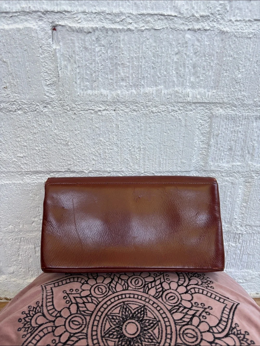Vintage Champion Brown Leather Clutch Wallet - Sleek Everyday Carry